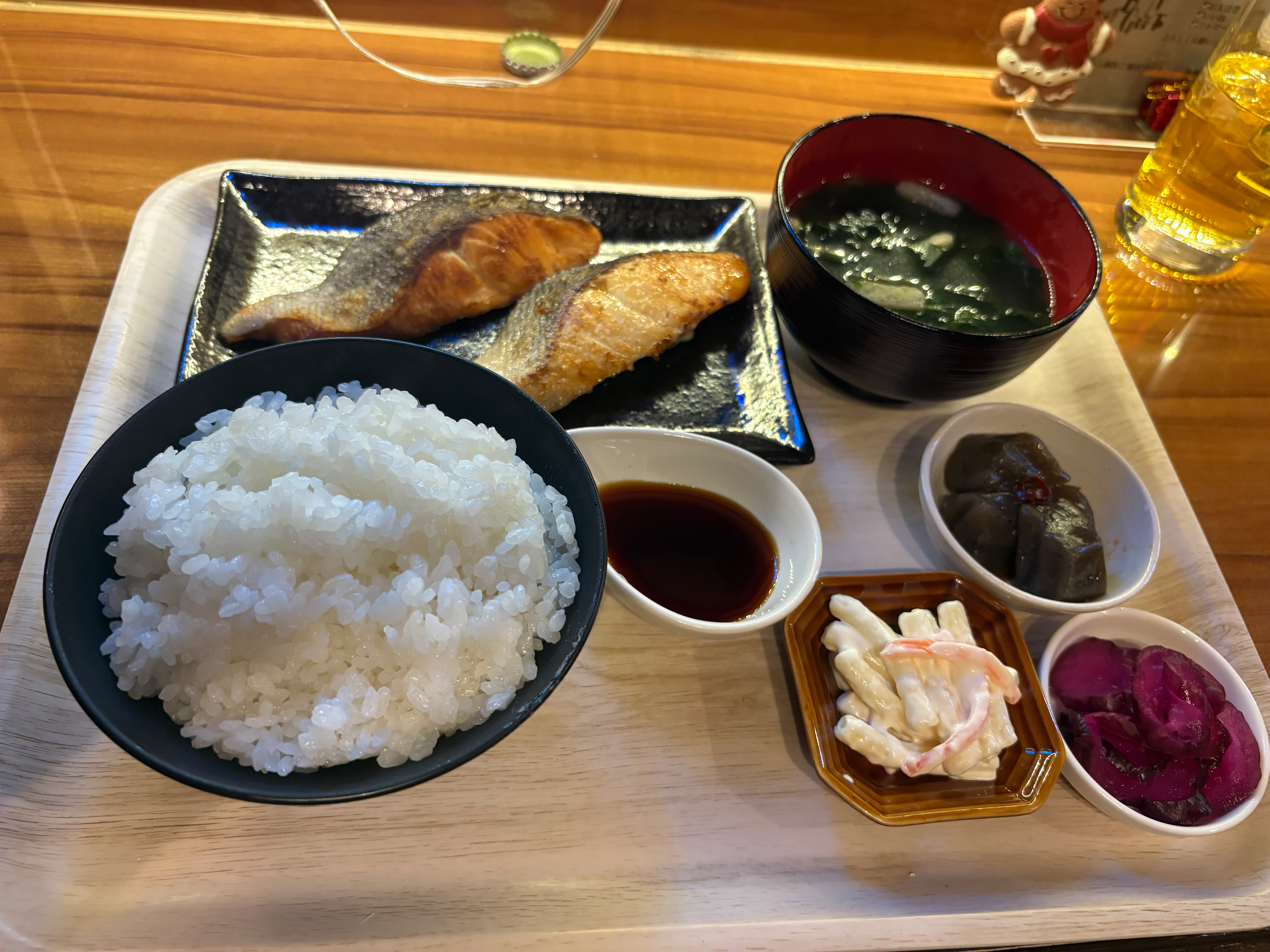 焼き鮭定食